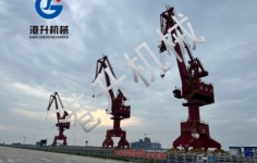 港口起重機(jī)的種類眾多，如何提高競(jìng)爭(zhēng)力